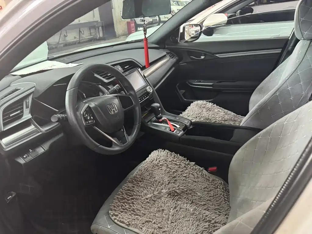 Honda Civic — миниатюра 5