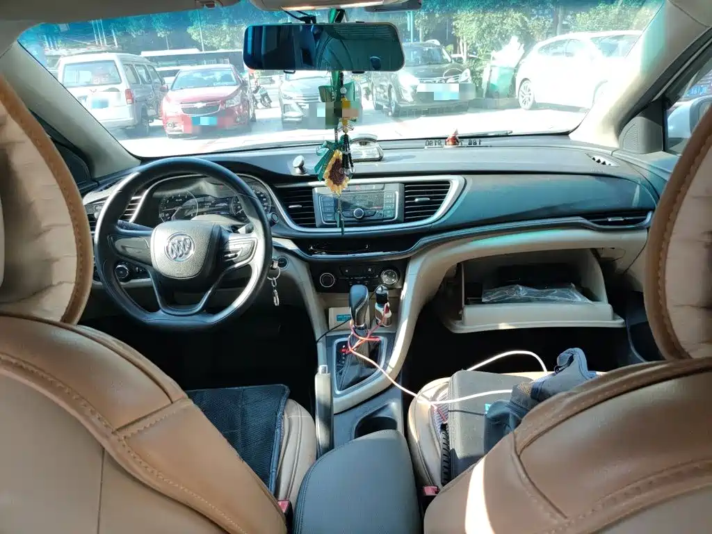 Buick Excelle — миниатюра 10