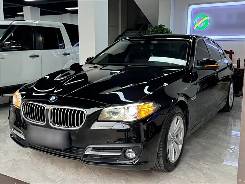 BMW 5 Series 2016