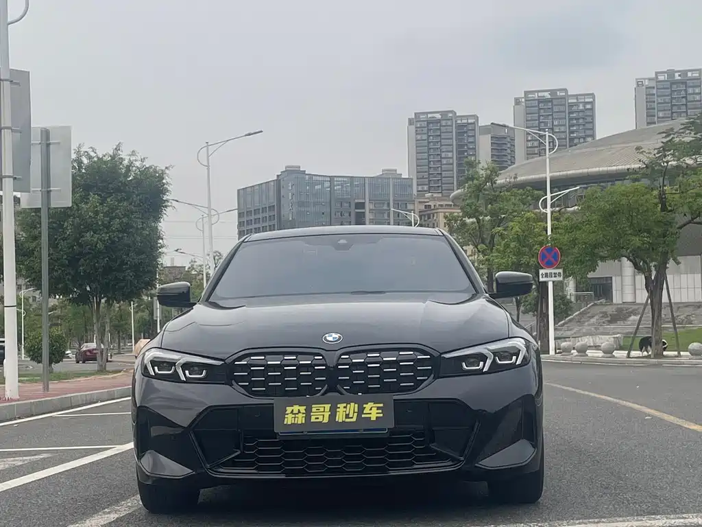 BMW 3 Series 2024