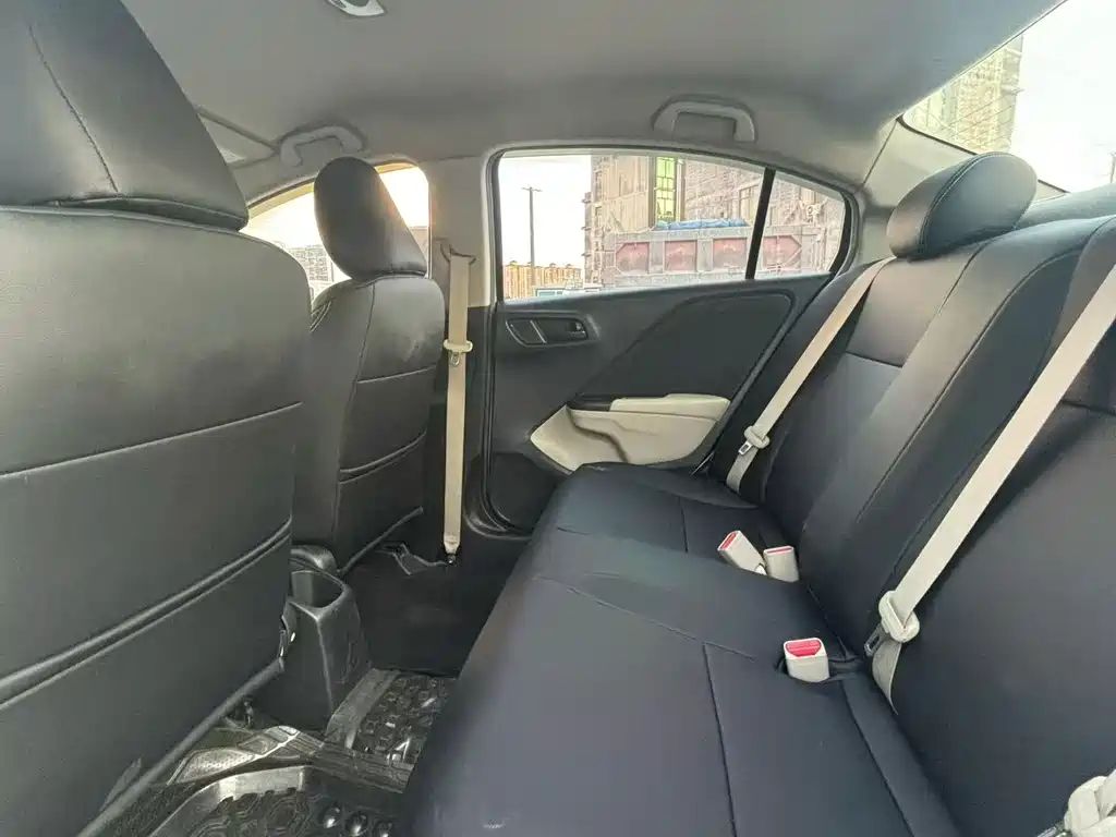 Honda City — миниатюра 9
