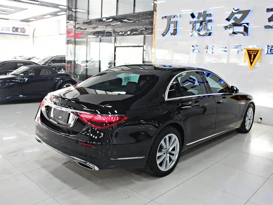 MERCEDES-BENZ S CLASS