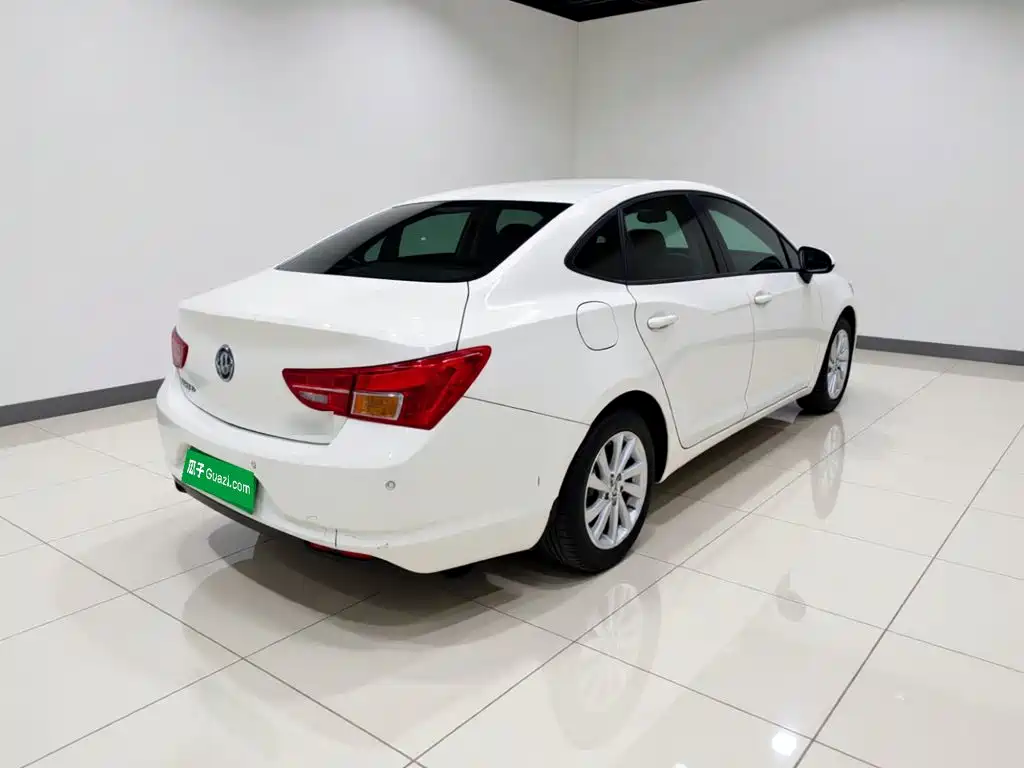 Buick Verano — миниатюра 6