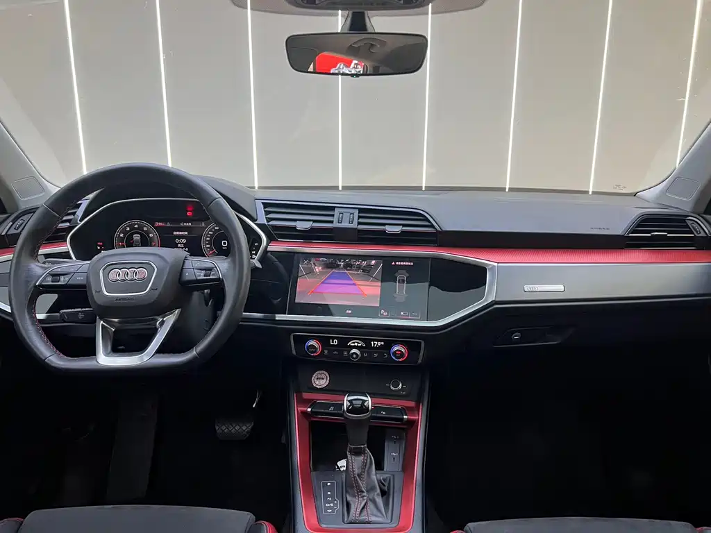 Audi Q3 — миниатюра 6