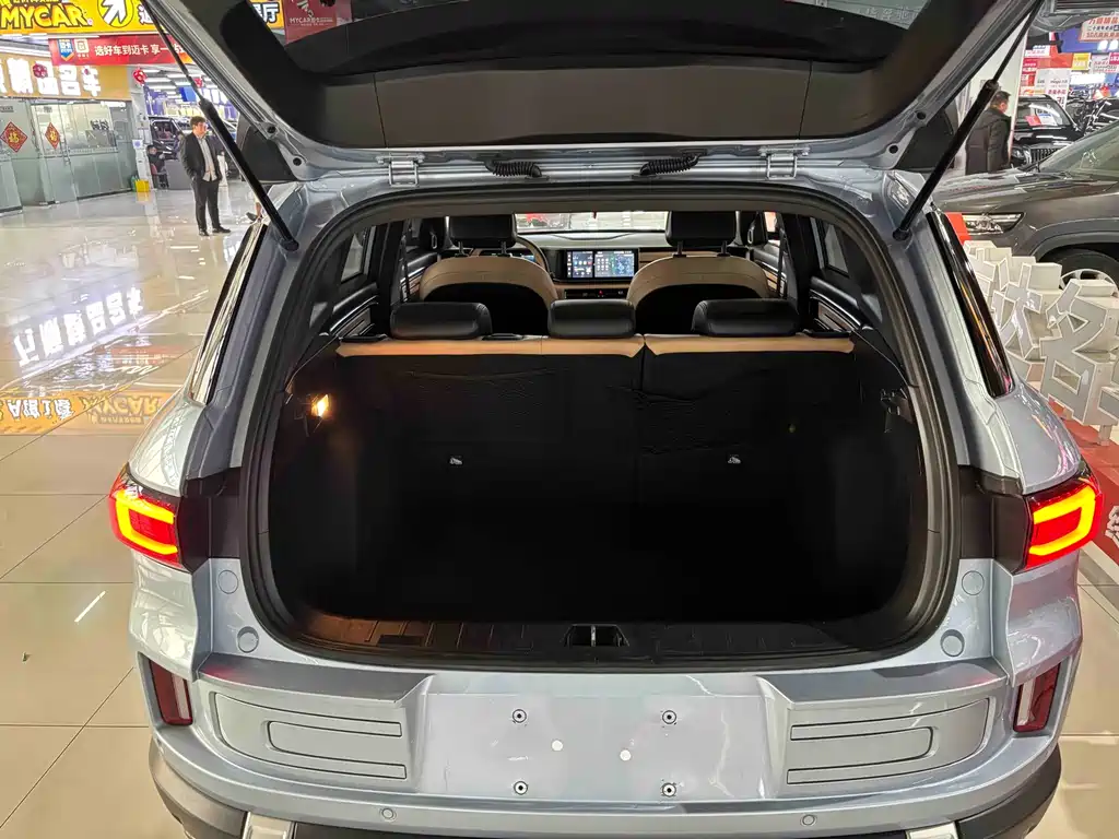 GEELY AUTOMOBILE GEELY ICON