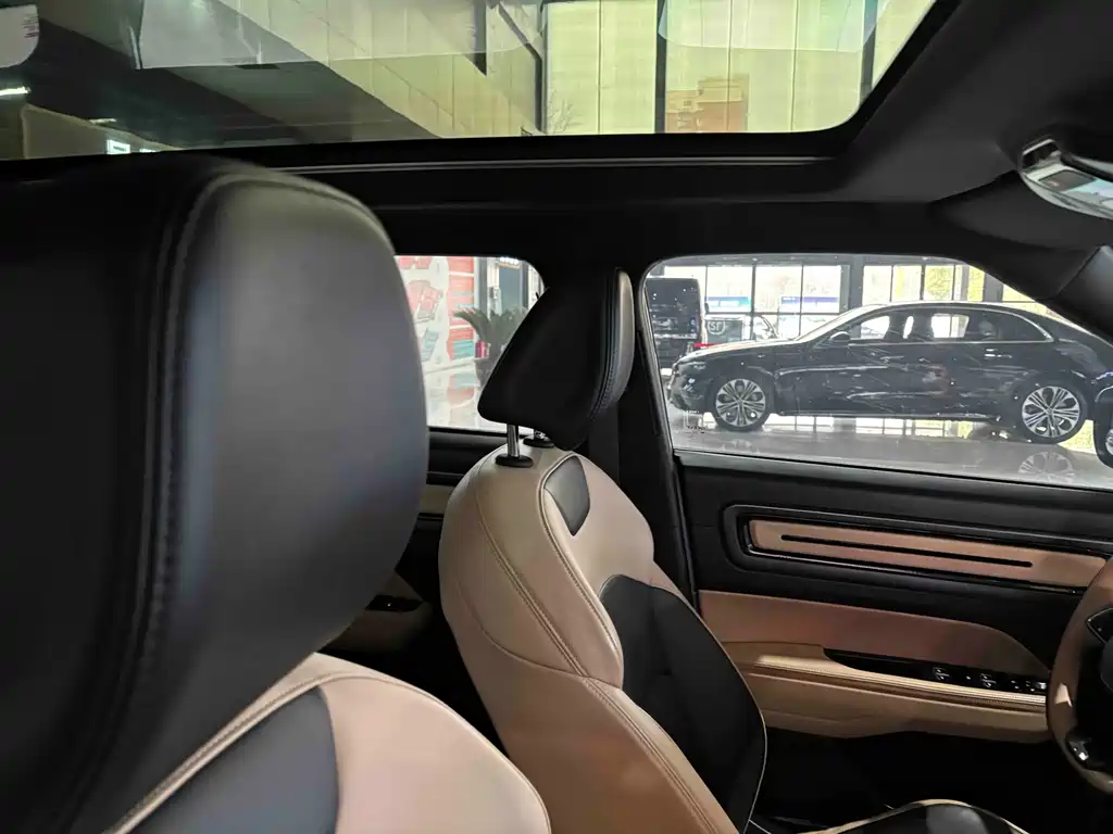 GEELY AUTOMOBILE GEELY ICON