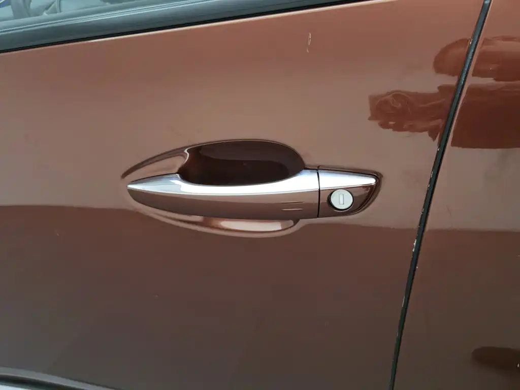 Peugeot 4008 — миниатюра 18