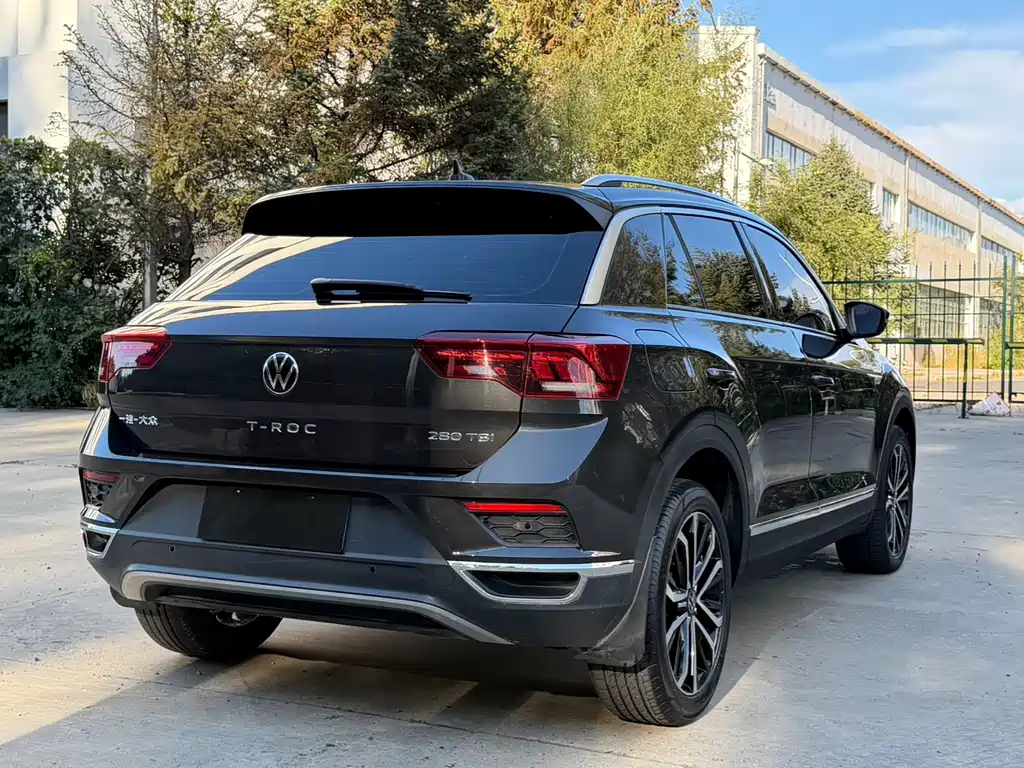 Volkswagen T-Roc — миниатюра 5