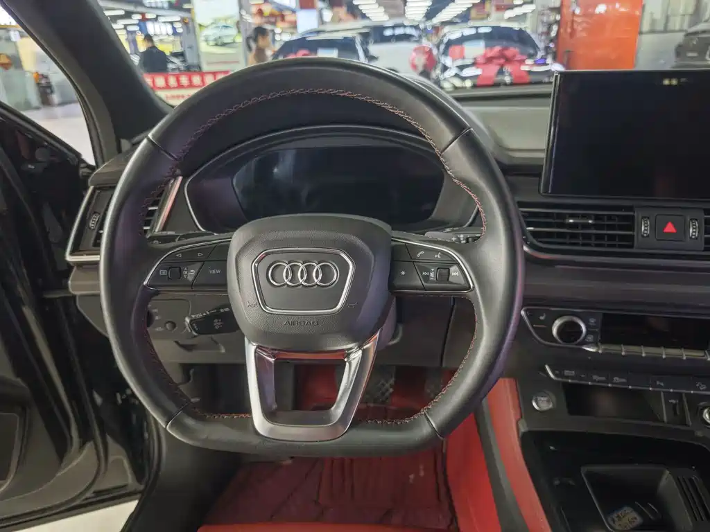 Audi Q5L — миниатюра 13