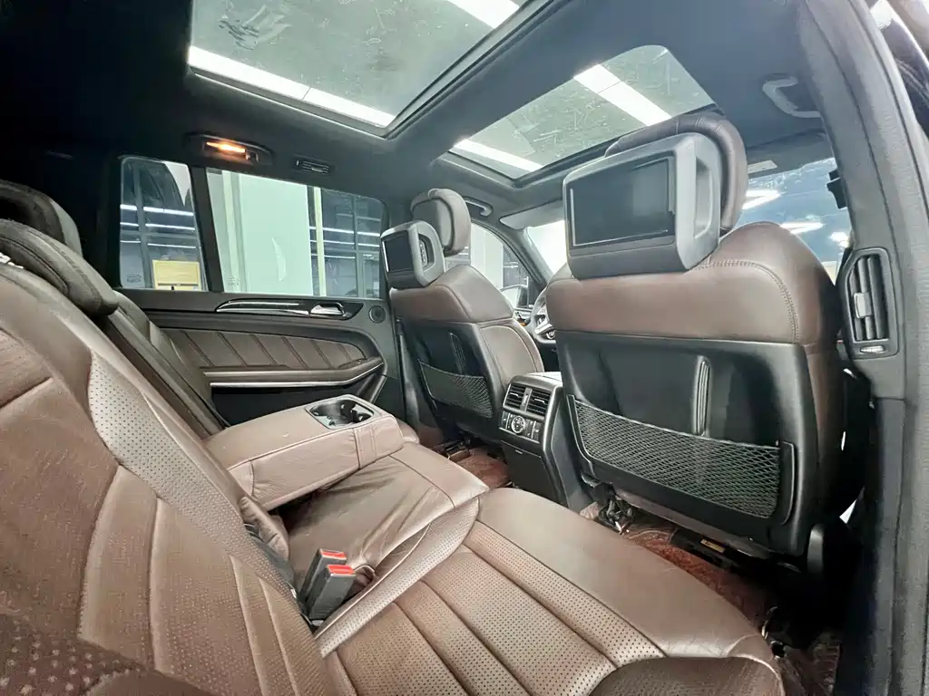Mercedes-Benz GL-Class AMG — миниатюра 23