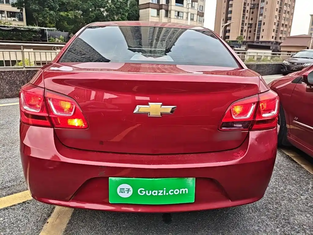 Chevrolet Cruze — миниатюра 6