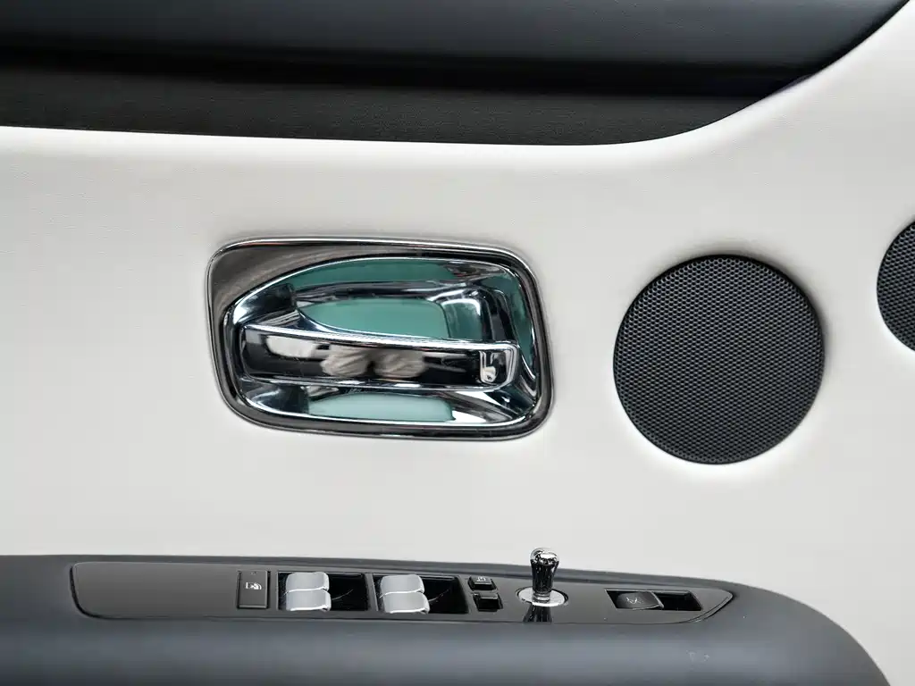 Rolls-Royce Ghost — миниатюра 15
