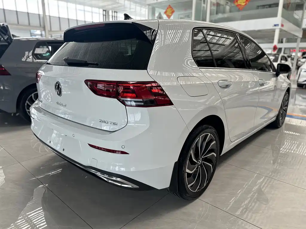Volkswagen Golf — миниатюра 16