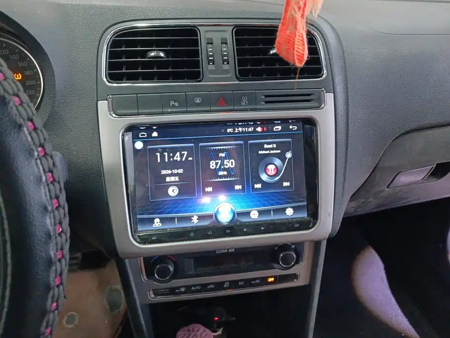 Volkswagen Polo — миниатюра 13