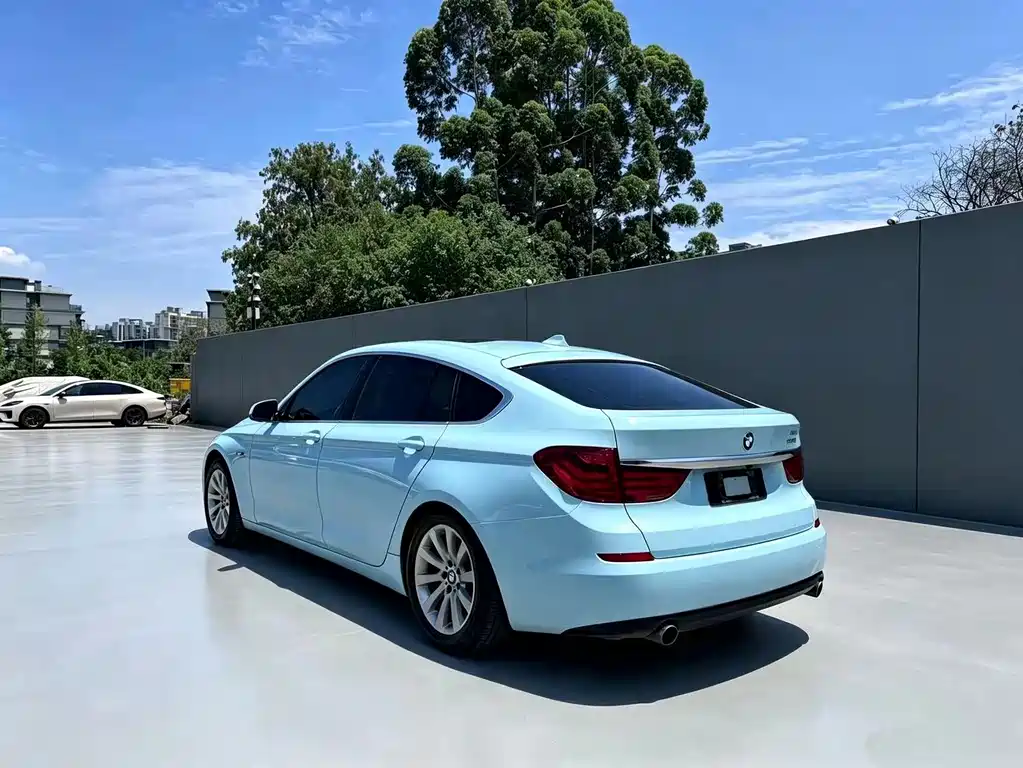 BMW 5 Series GT 5 GT 2013 535i Lead