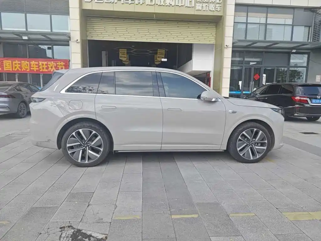 Li Auto Li L6 — миниатюра 4