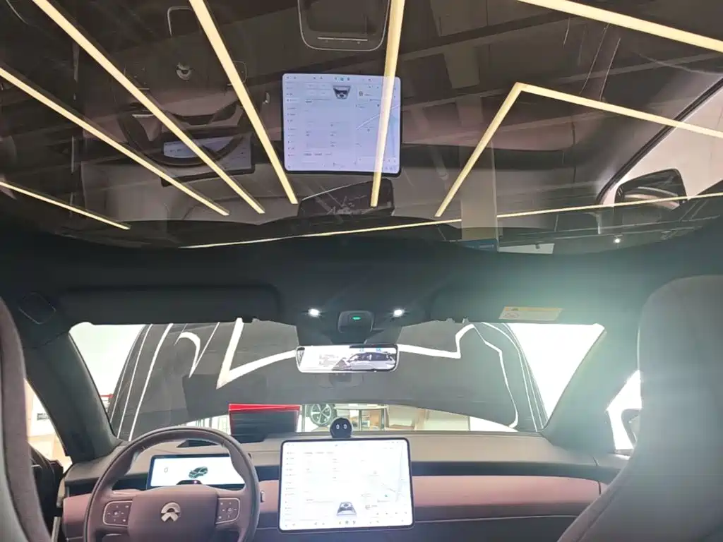 NIO ET5T — миниатюра 18