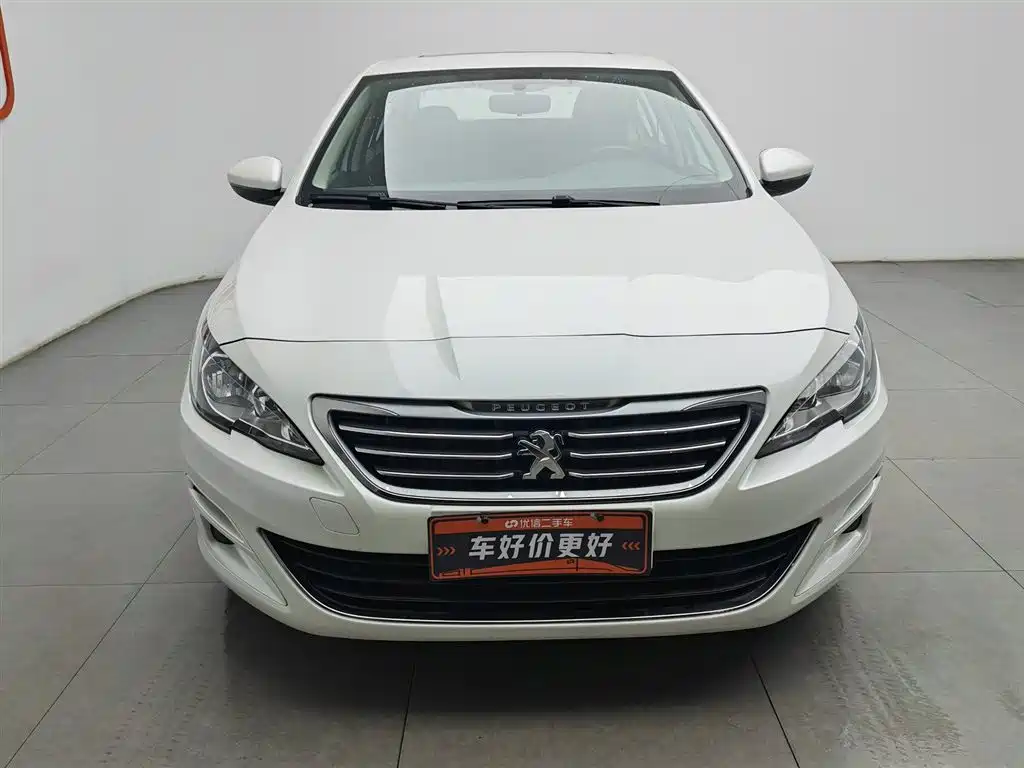 Peugeot 408 2014 1.8L AT Luxury