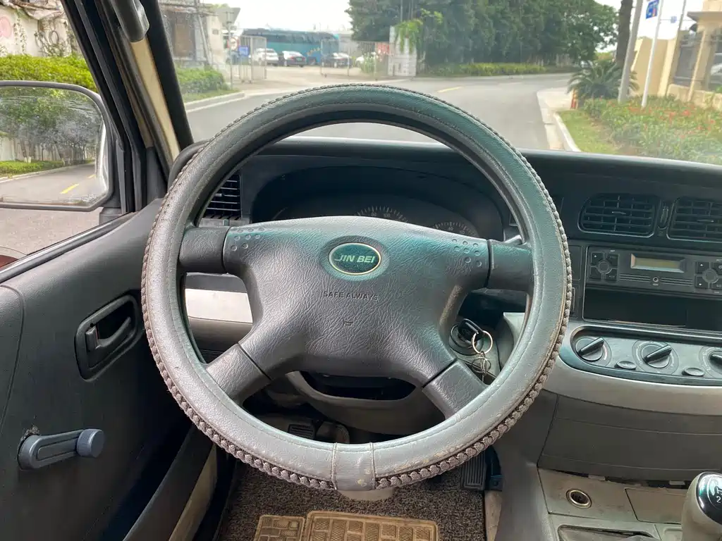 Jinbei Haise 2014 2.0L V19