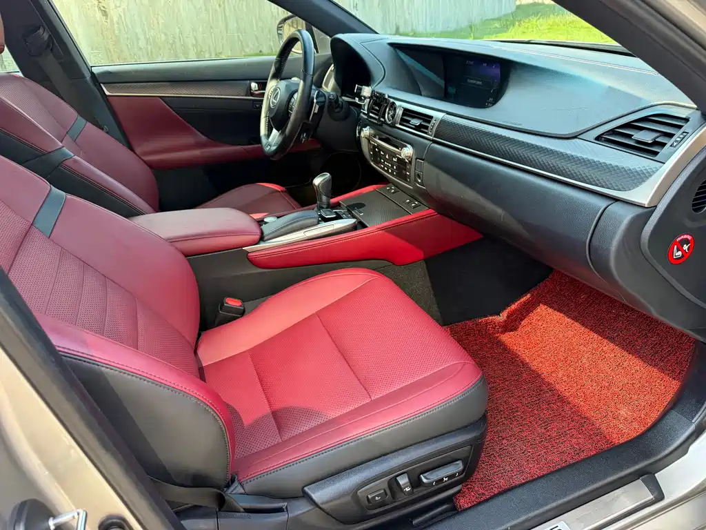 Lexus GS — миниатюра 12