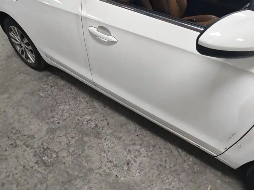 Buick Excelle — миниатюра 21