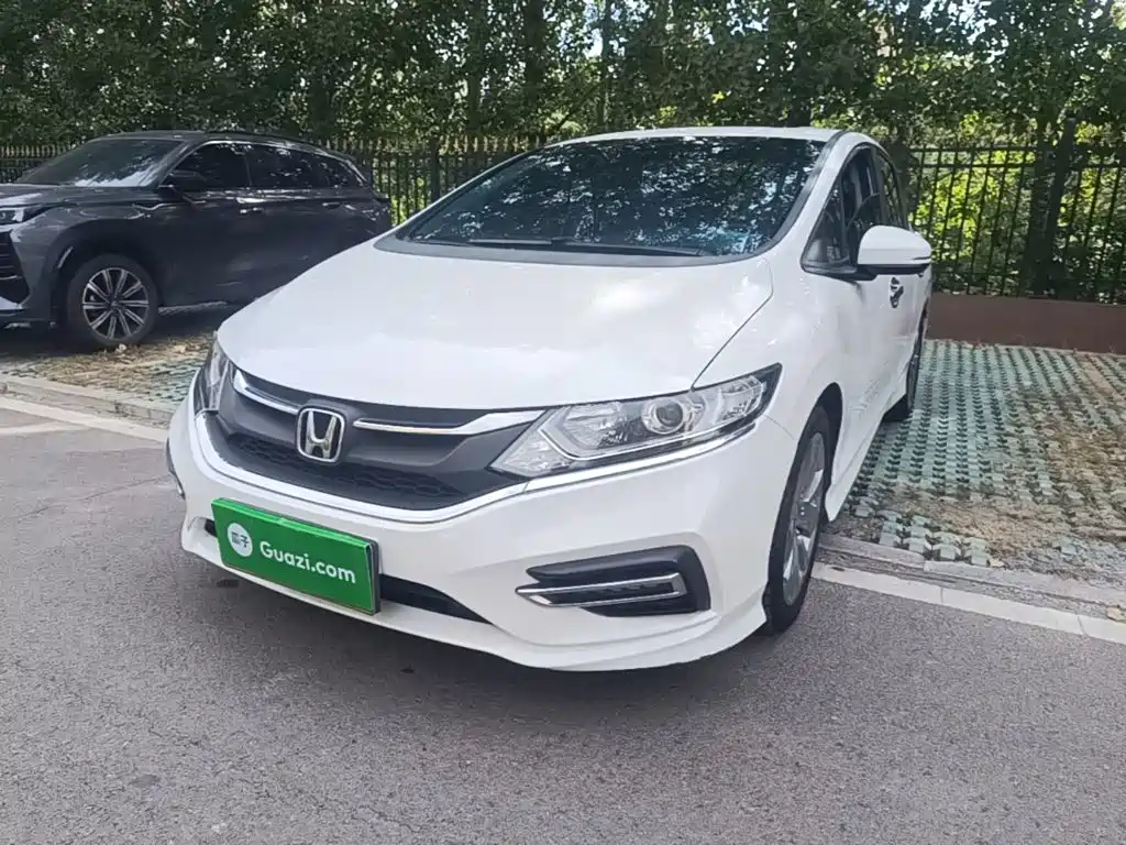 Honda Jade