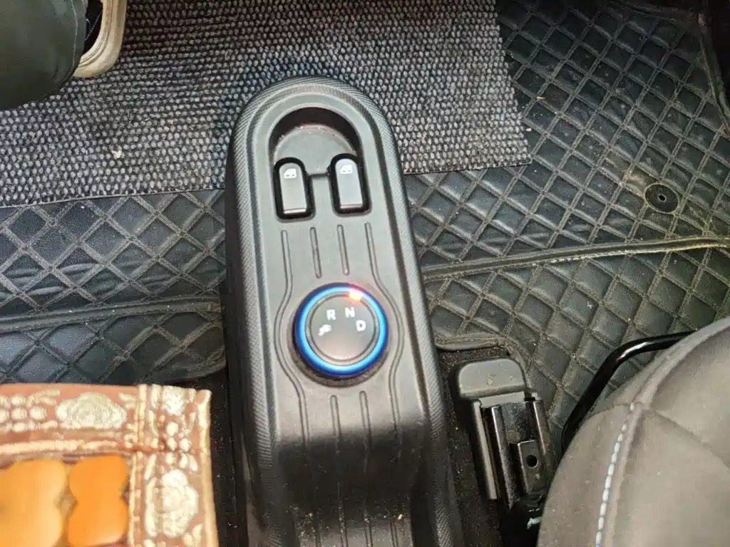 Wuling MINIEV — миниатюра 7