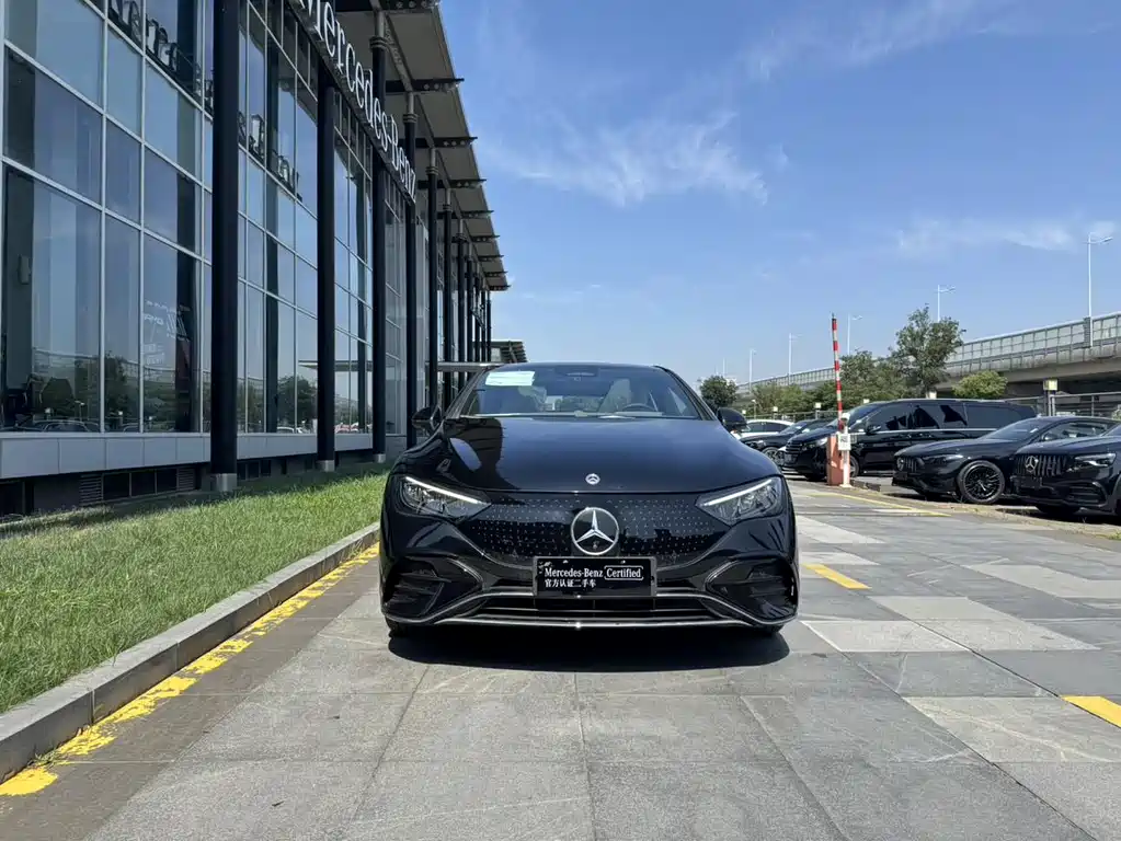 Mercedes-Benz EQE — миниатюра 2