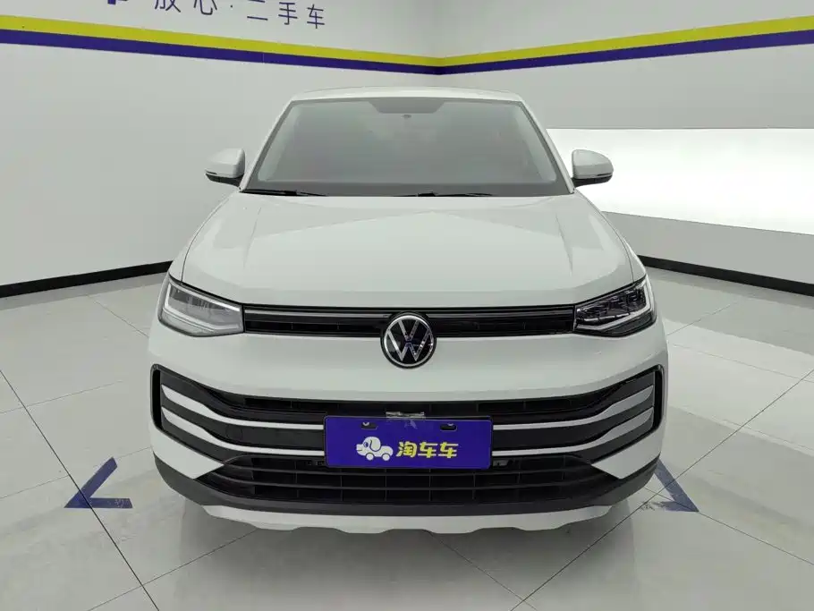 Volkswagen Tharu — миниатюра 2