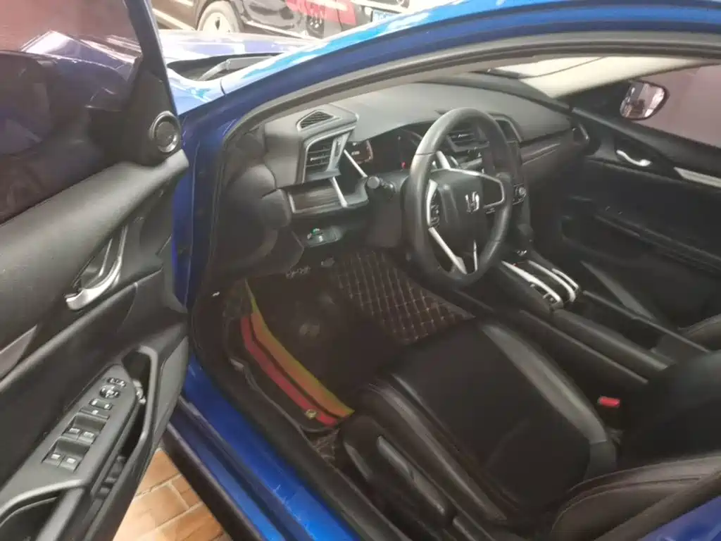 Honda Civic — миниатюра 16