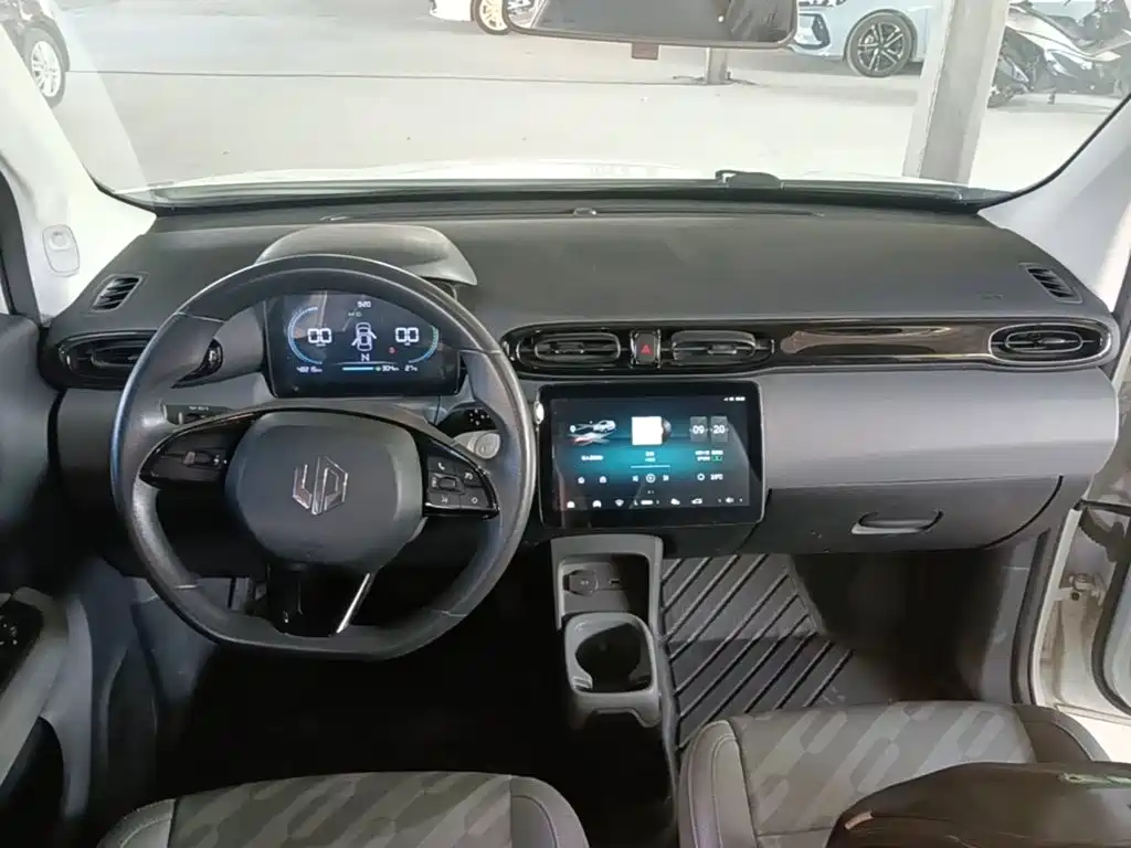 Leapmotor Leapmotor T03 — миниатюра 10