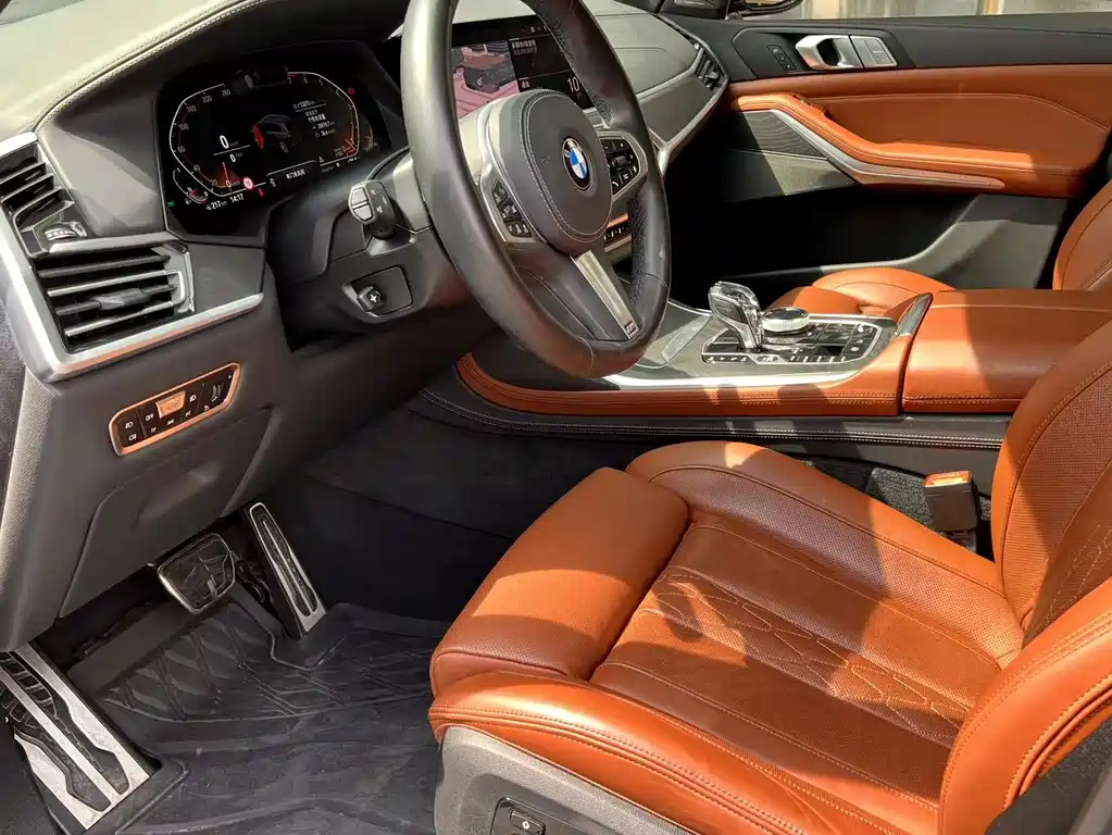 BMW X7 — миниатюра 11