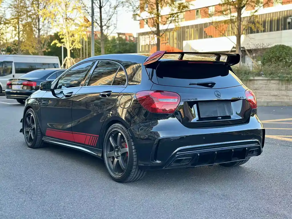 MERCEDES-BENZ A CLASS AMG