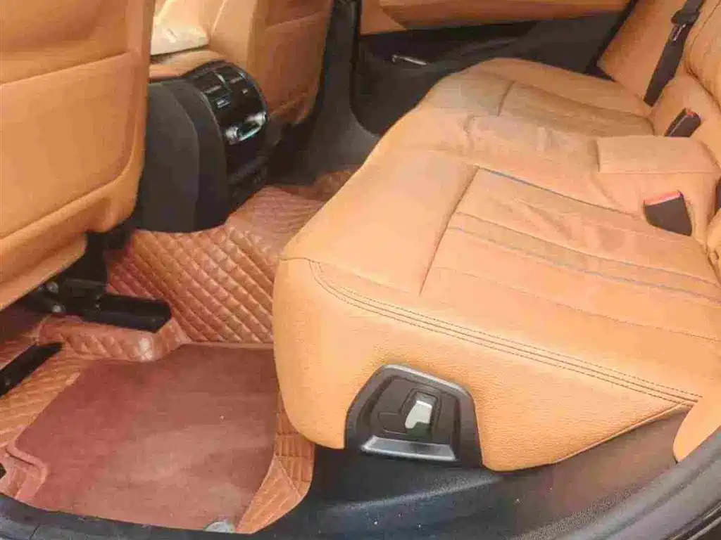 BMW 6 Series GT — миниатюра 8