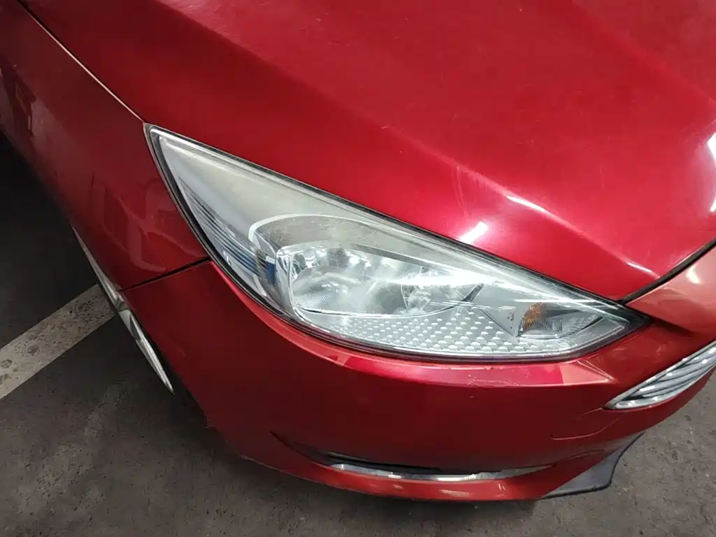 Ford Focus — миниатюра 11