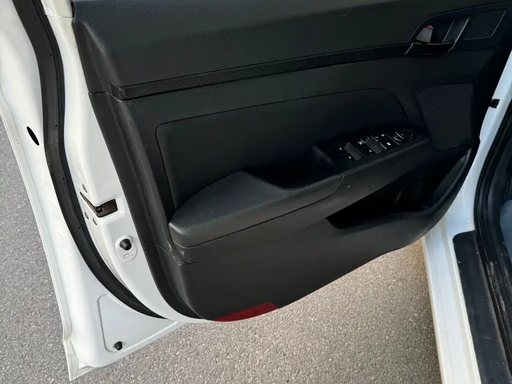 Hyundai Elantra 2018 1.4T DCT