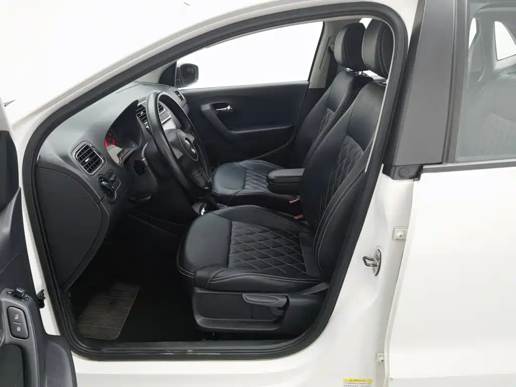 Volkswagen Polo — миниатюра 10