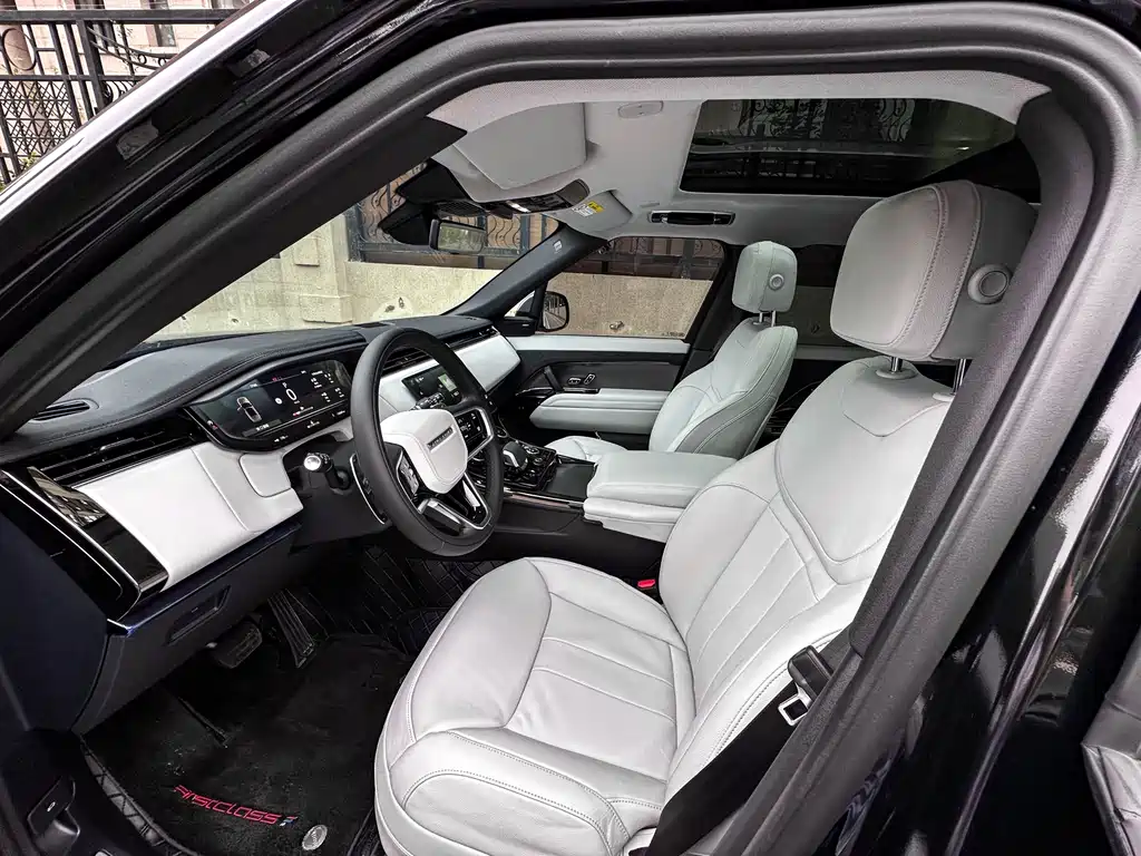 Land Rover Range Rover Sport 2023 360PS S