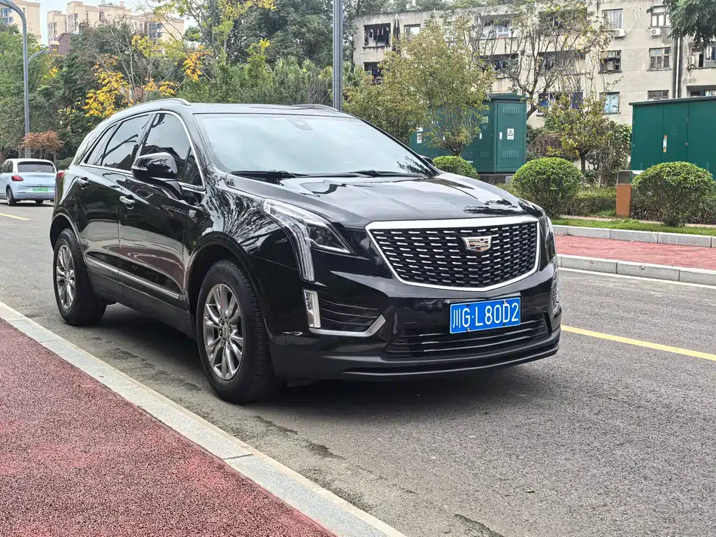 CADILLAC XT5
