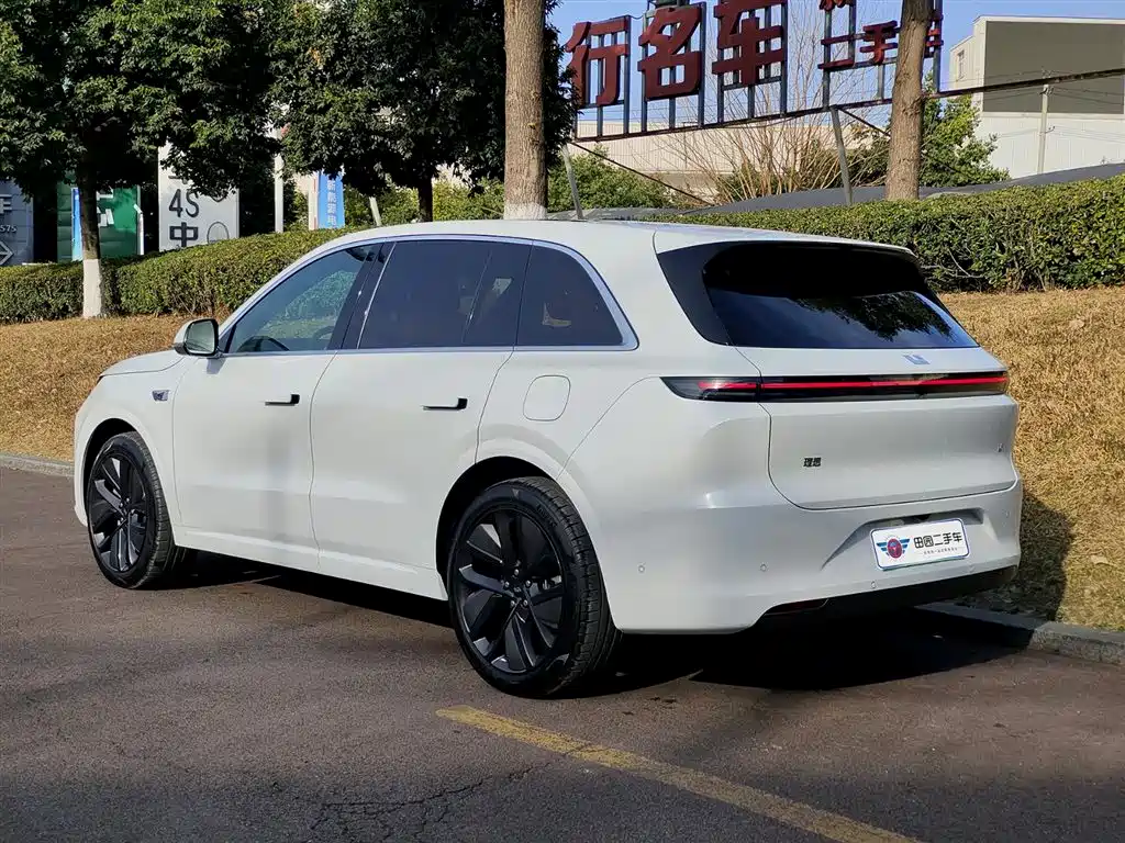 Li Auto IDEAL L6