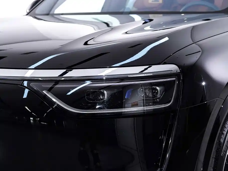 AITO AITO M8 — миниатюра 10