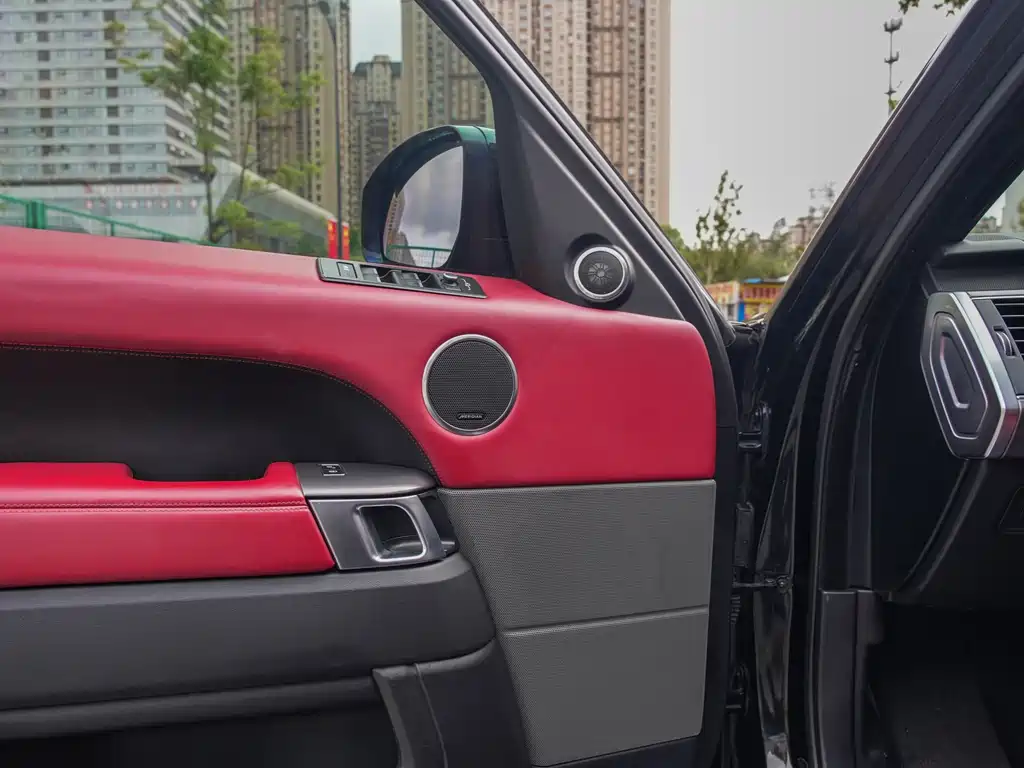 Land Rover Sport — миниатюра 13