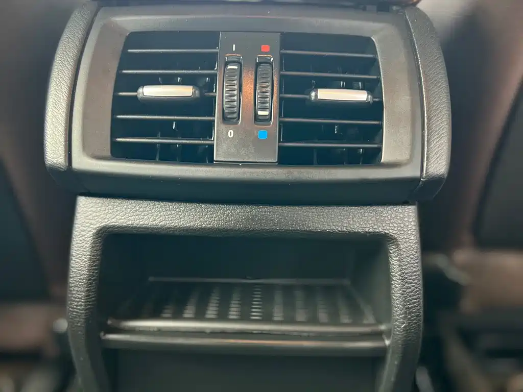 BMW X4 — миниатюра 22