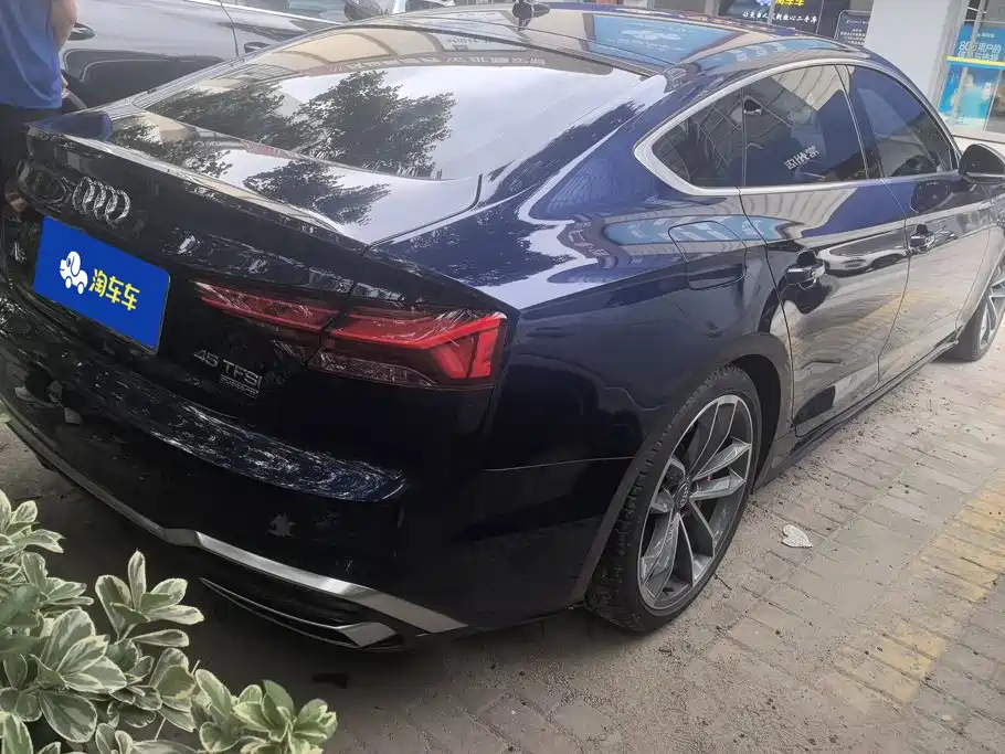 Audi A5 (Import) — миниатюра 3