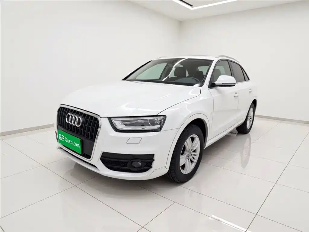 Audi Q3 2015
