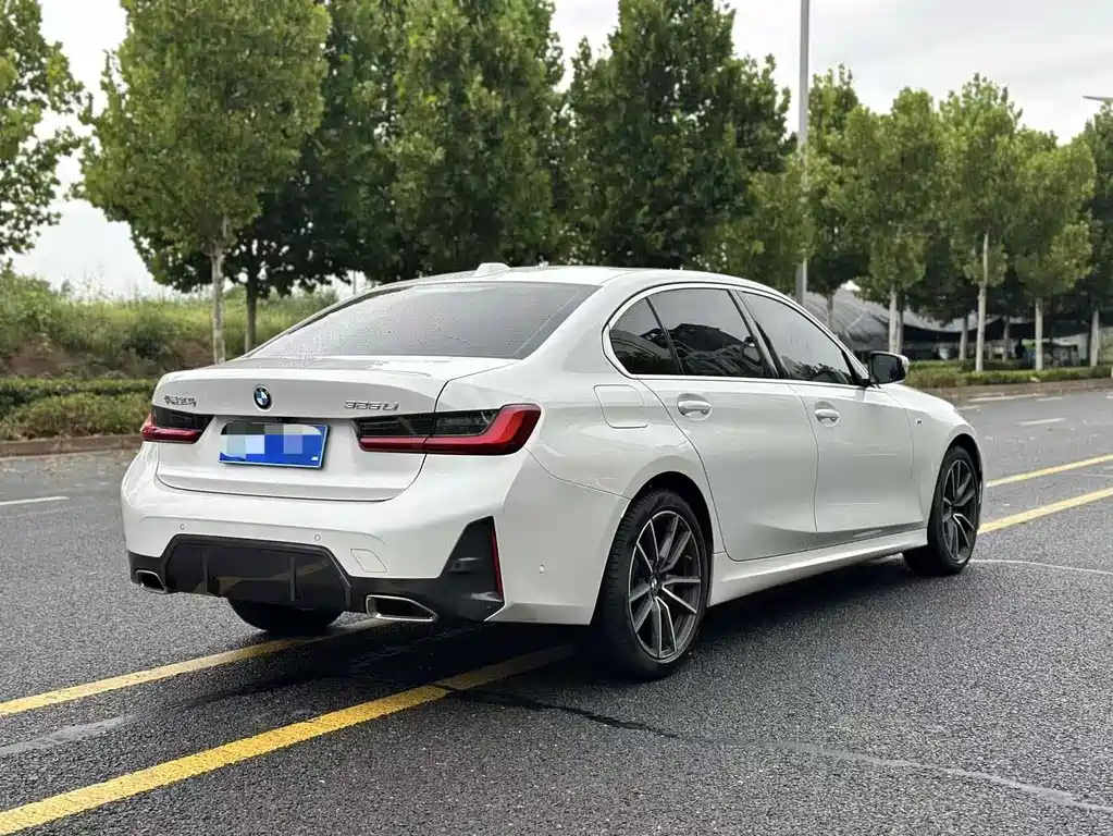 BMW 3 Series — миниатюра 9