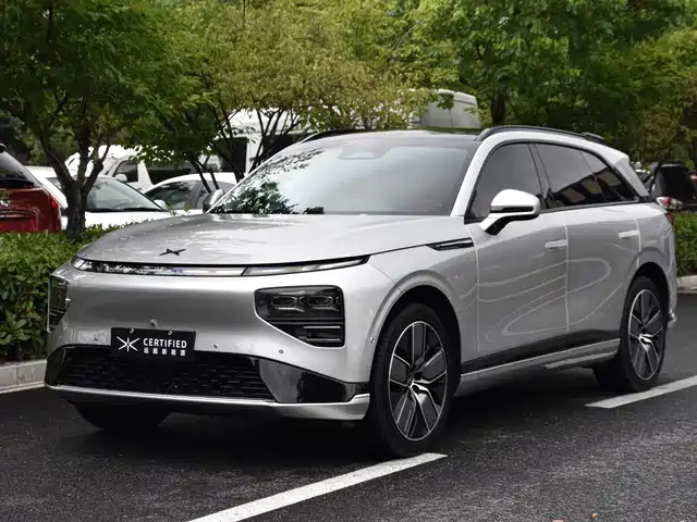 XPeng G9