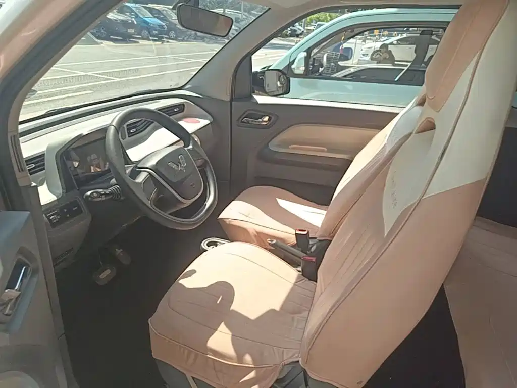 Wuling MINIEV — миниатюра 15
