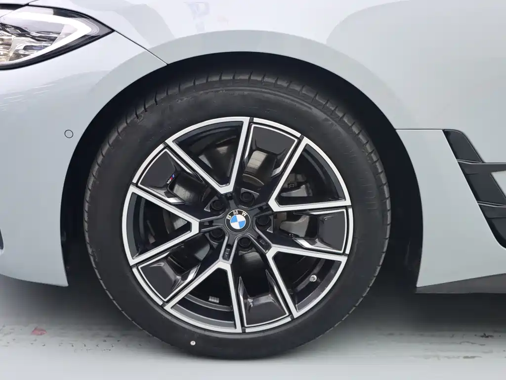 BMW 4 Series 425i Gran Coupe M Sport Package, фото 4