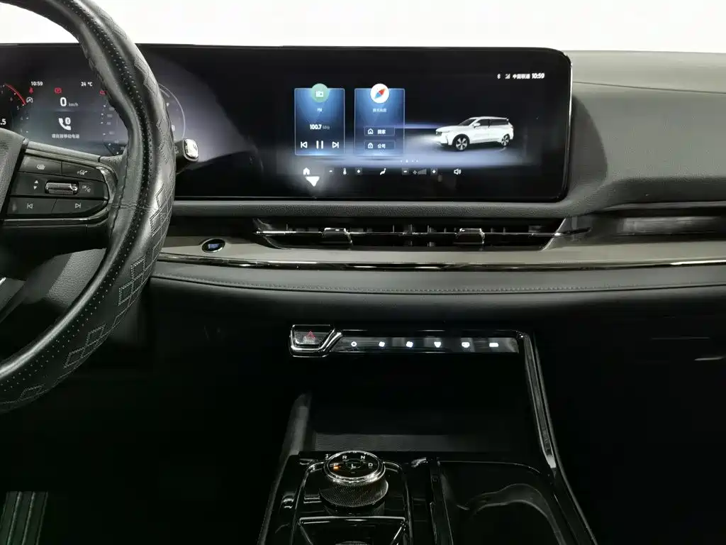 Ford Equator Sport — миниатюра 12